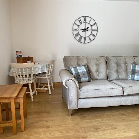 The Den Villa Stuartfield Dış mekan fotoğraf